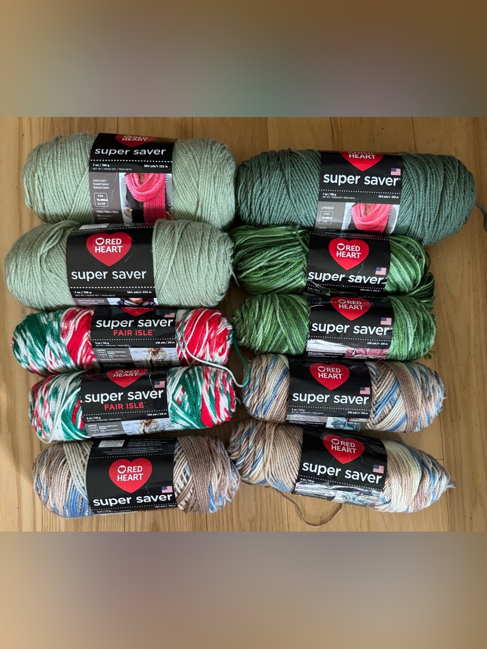 Red Heart Super Saver Yarn Lot 10 Jingle Mirage Green Tones Acrylic